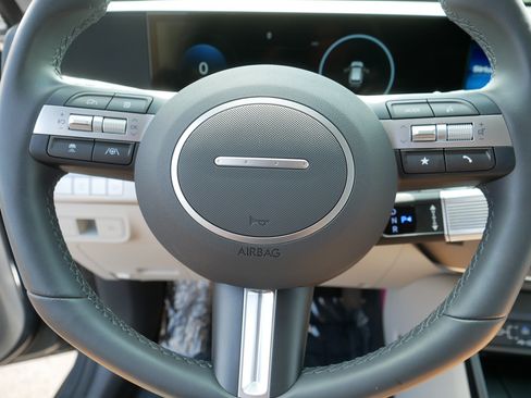 Used 2026 Hyundai Kona SEL Premium AWD/4WD image 24