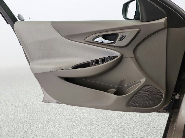 Used 2025 Chevrolet Malibu LT FWD image 20