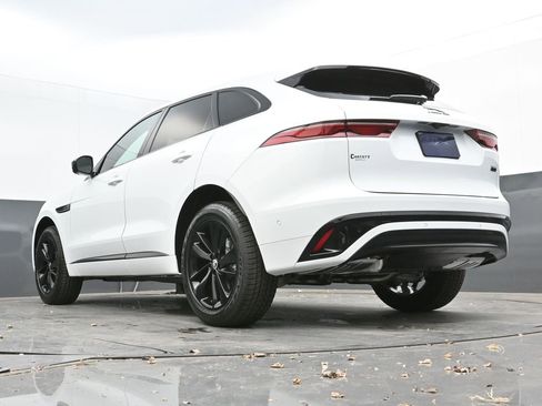 New 2026 Jaguar F-PACE R-Dynamic S image 33