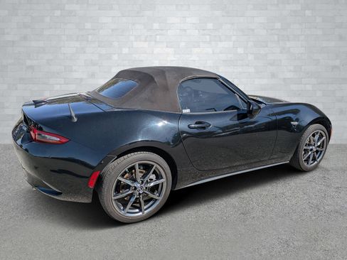 Used 2018 MAZDA MX-5 Miata Grand Touring image 5