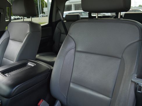 Used 2018 GMC Sierra 1500 SLT AWD/4WD image 28
