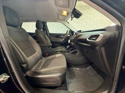 Used 2021 Chevrolet TrailBlazer LS FWD image 11