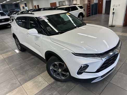 Used 2024 Chevrolet Blazer LT w/ Convenience Package image 7