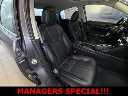 Used 2020 Honda Insight Touring image 16