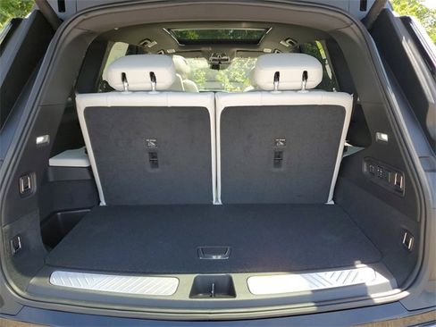 New 2026 Cadillac Vistiq Luxury image 8