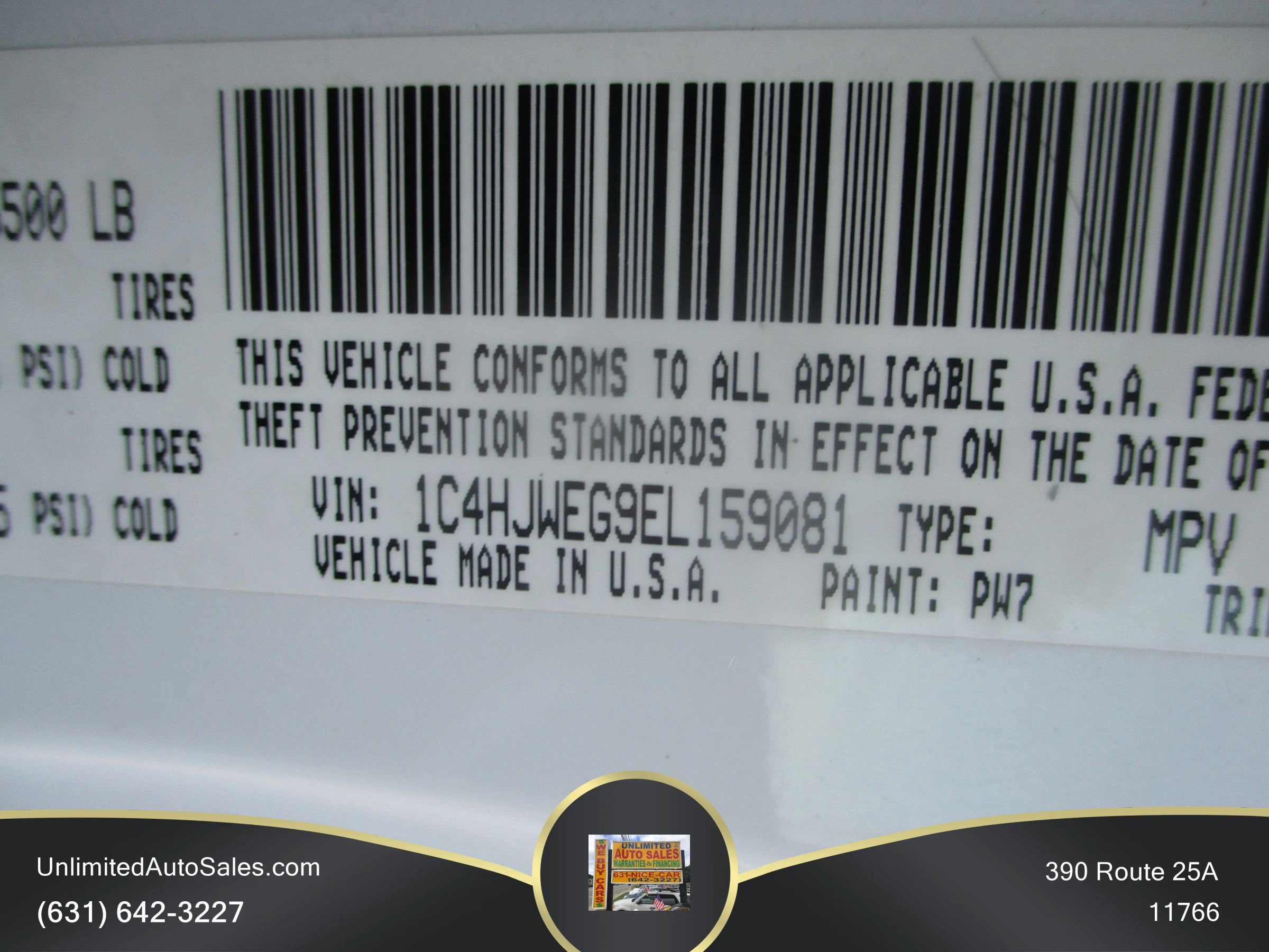 Used 2014 Jeep Wrangler Unlimited Sahara AWD/4WD image 16