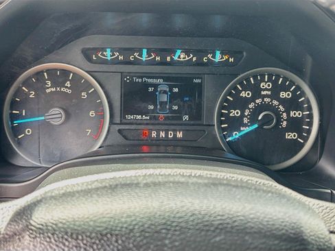 Used 2018 Ford F150 XLT w/ Equipment Group 301A Mid RWD image 12