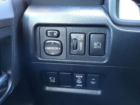 Used 2023 Toyota 4Runner SR5 Premium w/ SR5 Premium Package AWD/4WD image 21