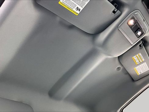 Used 2025 Ford F150 XL RWD image 21