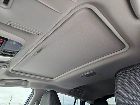 New 2025 Subaru Crosstrek 2.5i Premium image 8