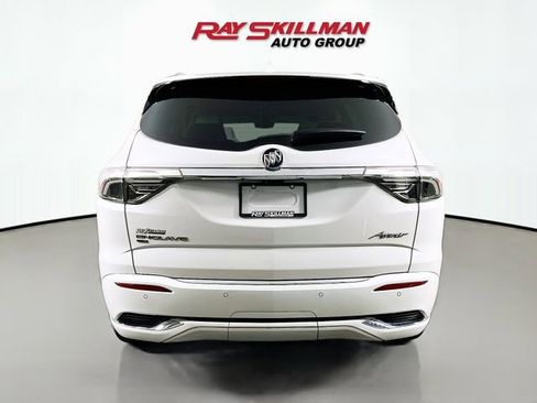 Used 2023 Buick Enclave Avenir w/ Avenir Technology Package AWD/4WD image 6