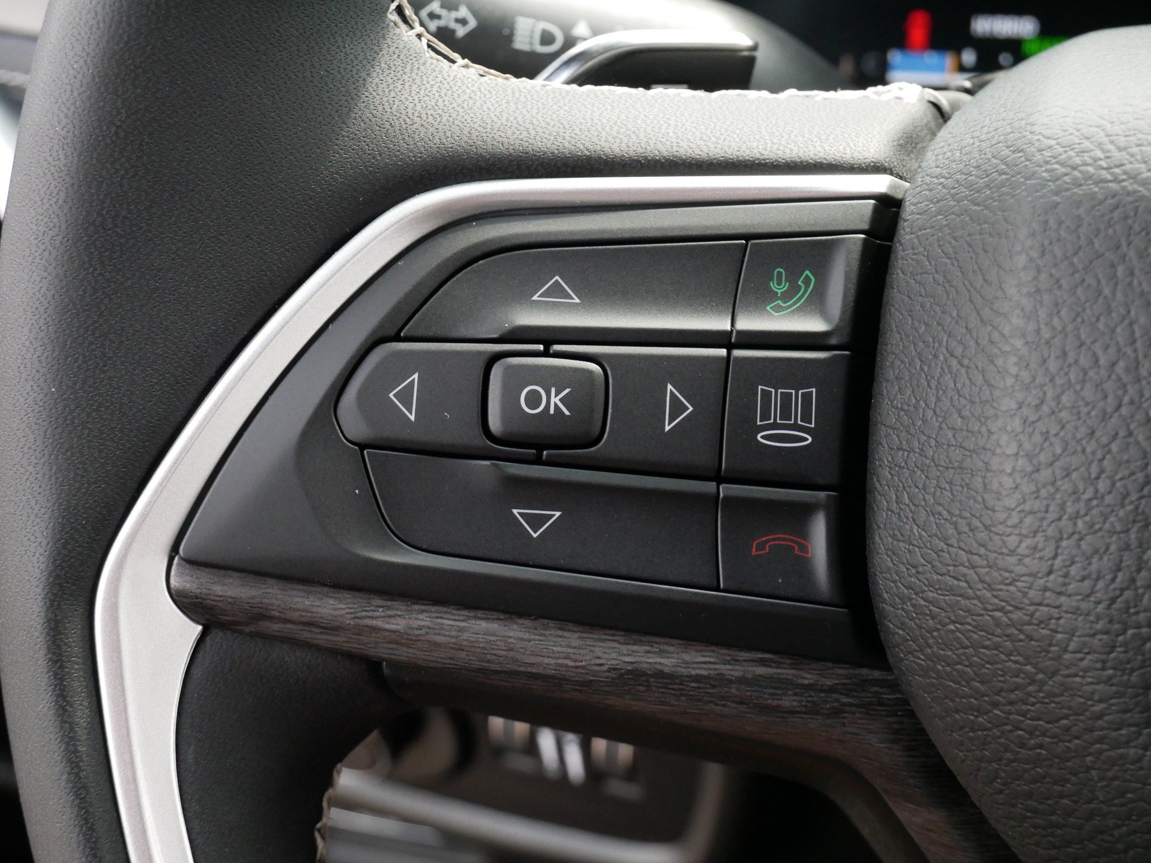 Used 2023 Jeep Grand Cherokee 4WD 4xe image 26