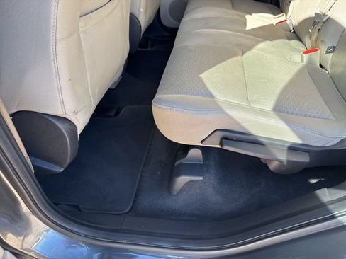 Used 2018 Ford Escape SE FWD image 19