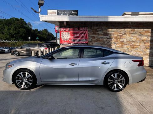 Used 2017 Nissan Maxima Platinum FWD image 9