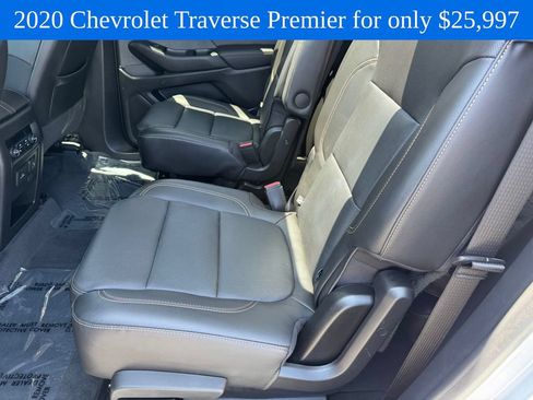 Used 2020 Chevrolet Traverse Premier w/ Redline Edition FWD image 13