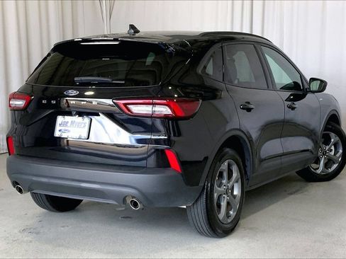 Used 2025 Ford Escape ST-Line FWD image 13