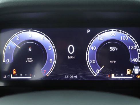 Used 2023 Jeep Grand Cherokee Altitude AWD/4WD image 12