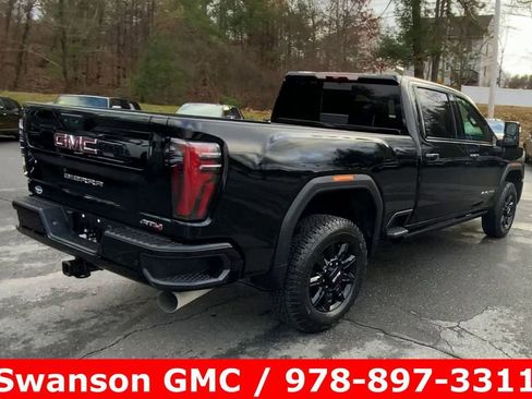 New 2026 GMC Sierra 2500 AT4 w/ AT4 Preferred Package image 9