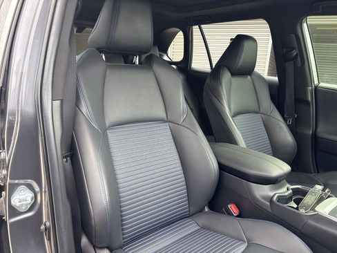 Used 2021 Toyota RAV4 XSE image 16