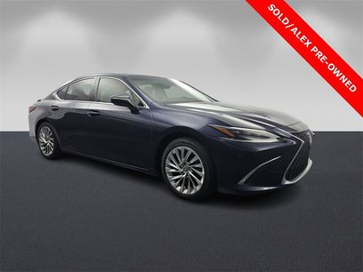 Used 2022 Lexus ES 350 Ultra Luxury w/ Accessory Package