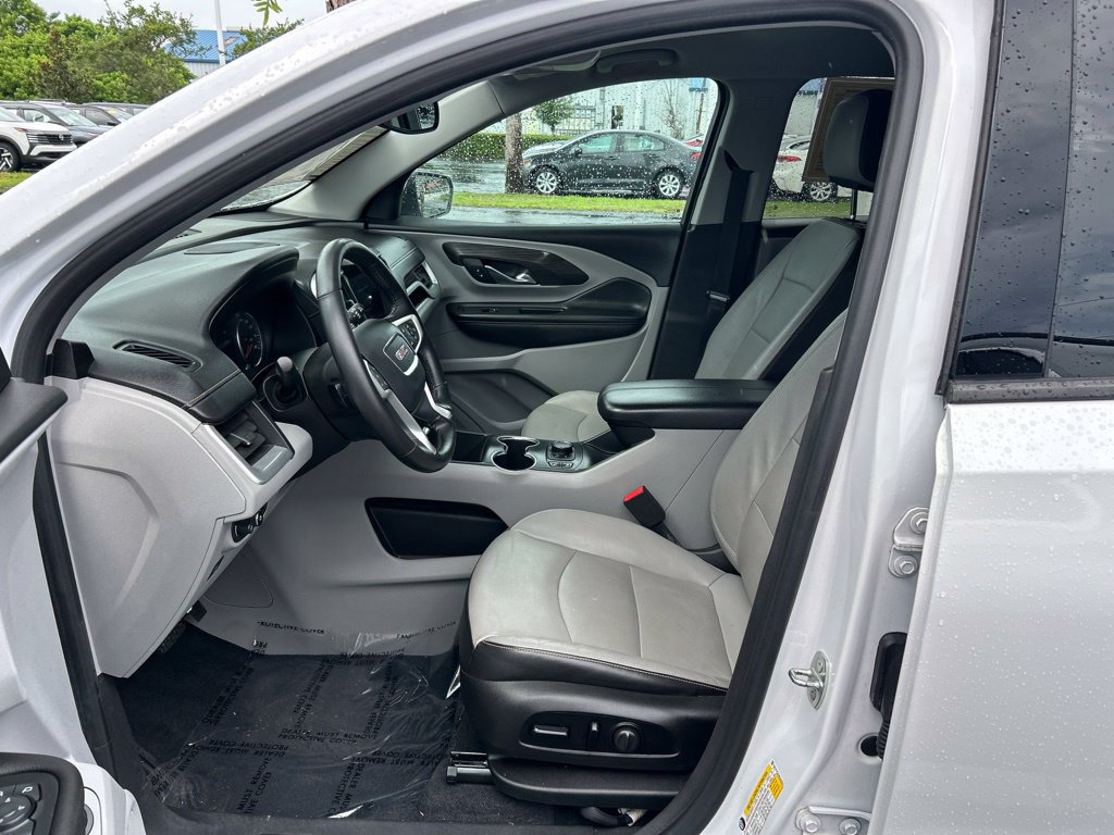 Used 2021 GMC Terrain SLT w/ Infotainment Package II FWD image 16