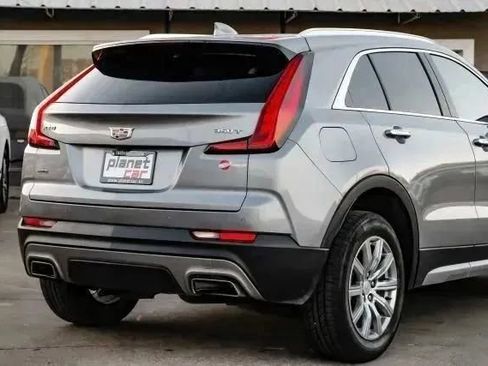 Used 2023 Cadillac XT4 Premium Luxury image 11