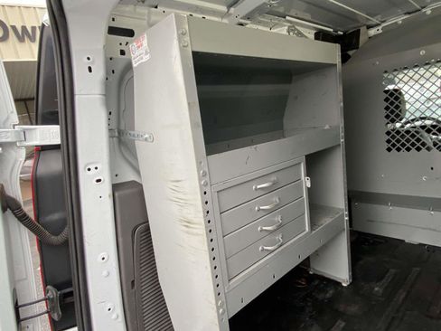 Used 2022 Ford Transit Connect XL image 11