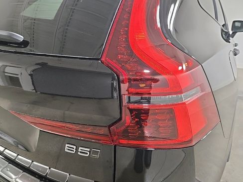 New 2026 Volvo XC60 B5 Ultra w/ Protection Package Premier image 21
