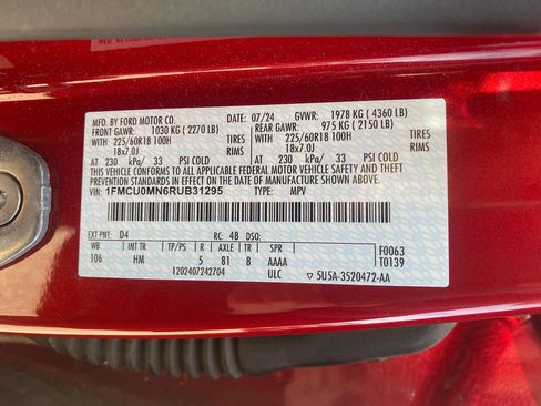 Used 2024 Ford Escape ST-Line w/ Tech Pack #1 FWD image 15