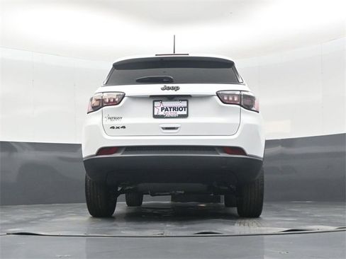 New 2026 Jeep Compass Latitude image 41