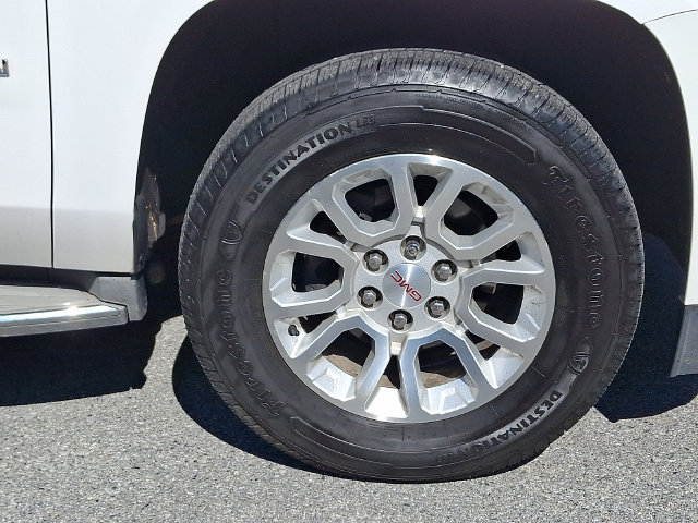 Used 2015 GMC Yukon SLE AWD/4WD image 10