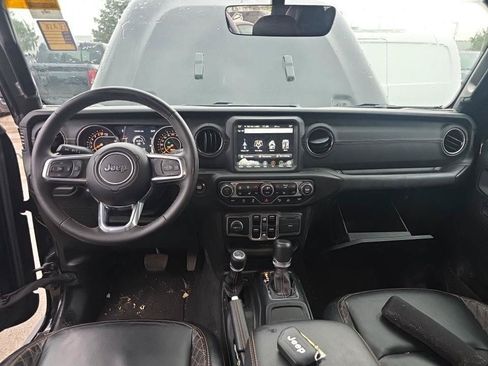 Used 2023 Jeep Gladiator Overland AWD/4WD image 5