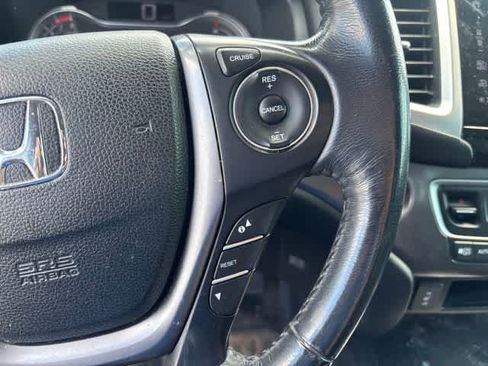 Used 2017 Honda Ridgeline RTL-T image 12
