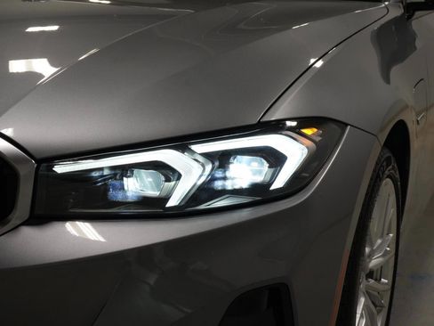 Used 2023 BMW 330e xDrive w/ Premium Package image 34