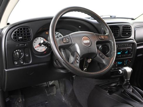 Used 2007 Chevrolet TrailBlazer SS image 11