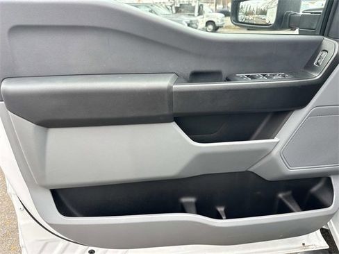 Used 2024 Ford F350 XL w/ Snow Plow Prep Package image 19