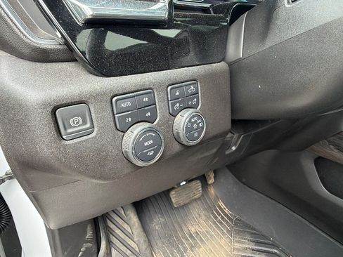 Used 2025 Chevrolet Silverado 2500 LTZ w/ Trail Boss Package AWD/4WD image 25