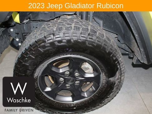 Used 2023 Jeep Gladiator Rubicon w/ LED Lighting Group image 11