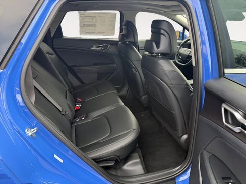 New 2026 Kia Sportage EX w/ EX Panorama Roof Package image 18