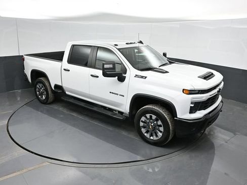 Used 2024 Chevrolet Silverado 2500 Custom w/ Custom Value Package AWD/4WD image 49