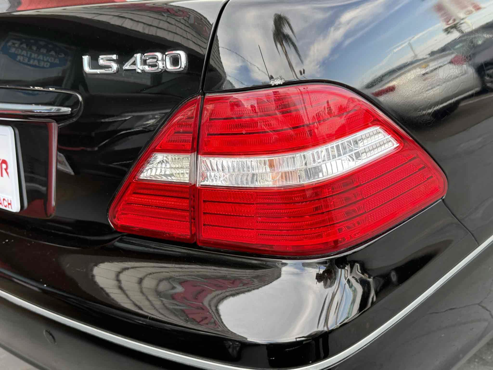 Used 2005 Lexus LS 430 RWD image 77