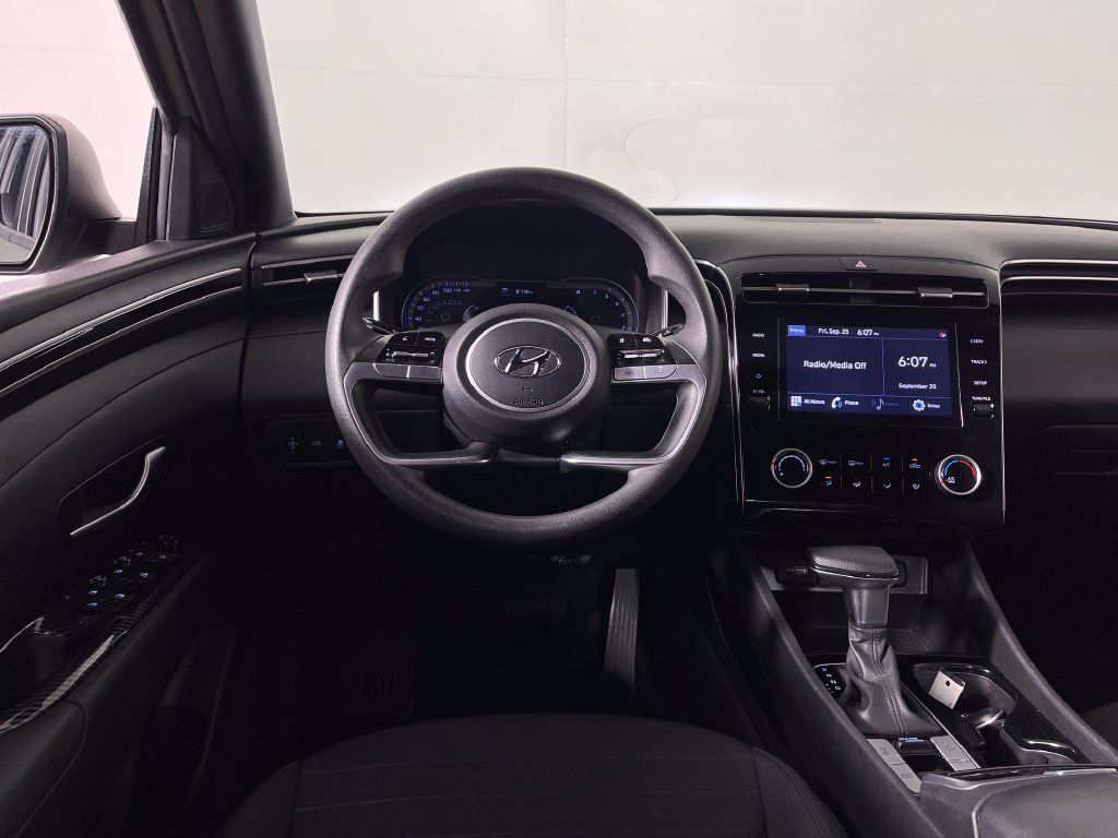 Certified 2022 Hyundai Santa Cruz SEL AWD/4WD image 16