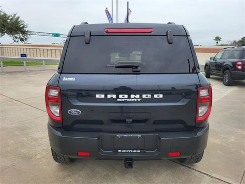 Used 2023 Ford Bronco Sport Badlands image 18