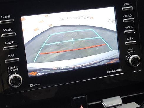 Used 2022 Toyota Camry SE image 22