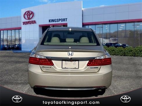 Used 2015 Honda Accord EX-L image 4
