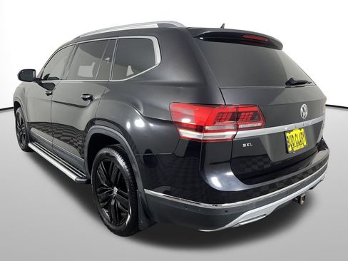 Used 2019 Volkswagen Atlas SEL Premium image 8