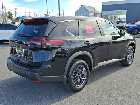 Certified 2026 Nissan Rogue S image 8