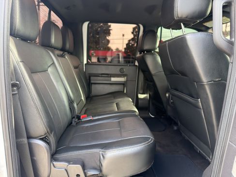 Used 2016 Ford F250 Lariat w/ Lariat Interior Package AWD/4WD image 23