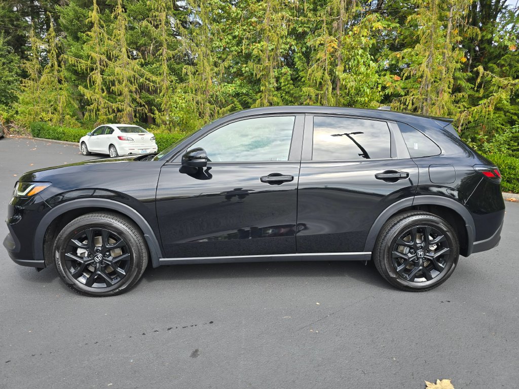Certified 2025 Honda HR-V Sport image 28