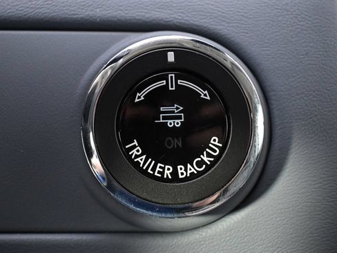 Used 2020 Lincoln Navigator Black Label w/ Cargo Convenience Package AWD/4WD image 35